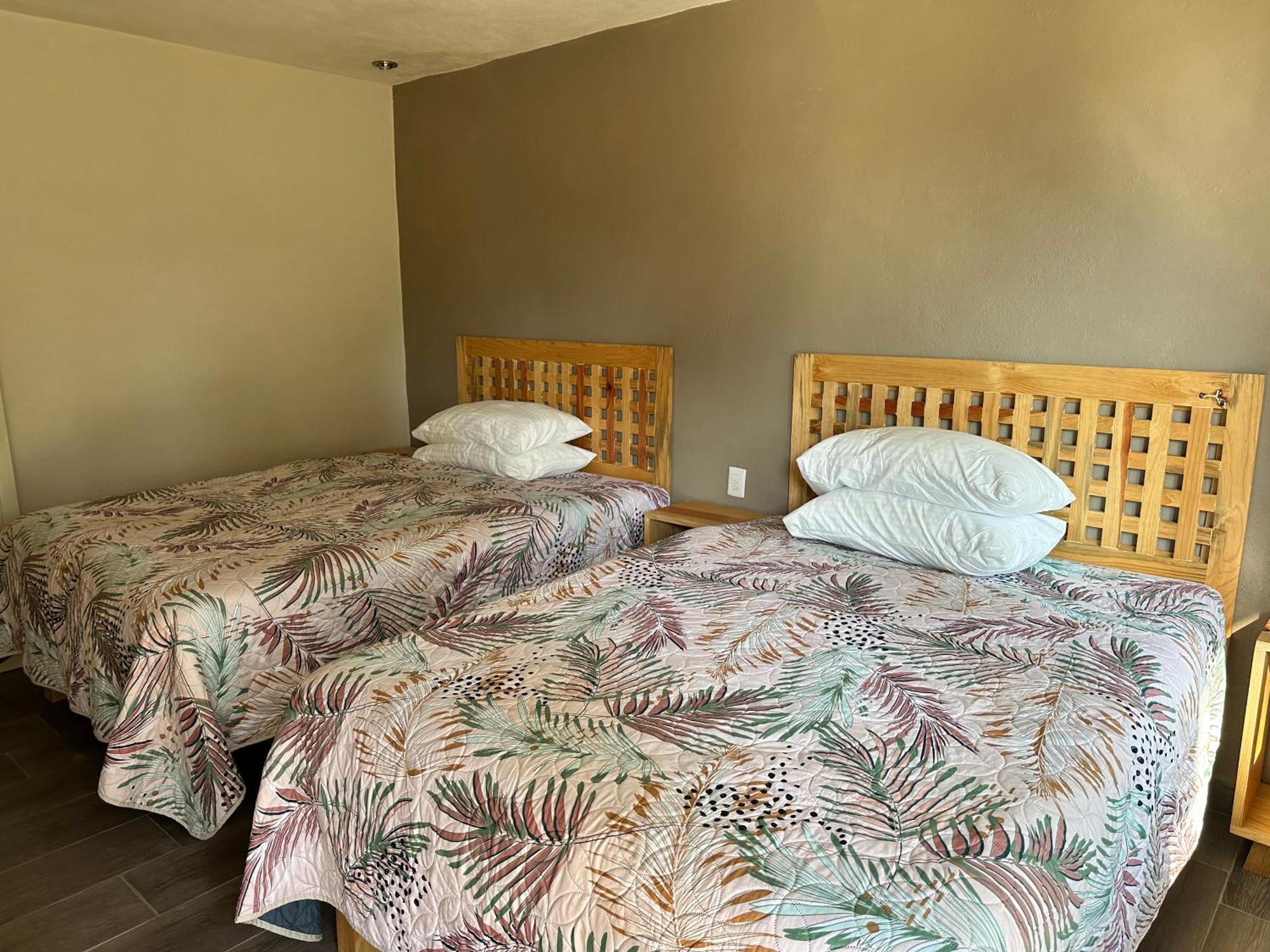 Hotel San Carlos Valle de Bravo Dış mekan fotoğraf